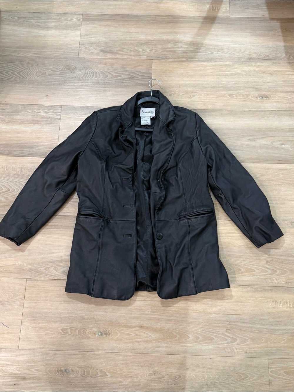 Pamela McCoy Black Leather Tailored Blazer
